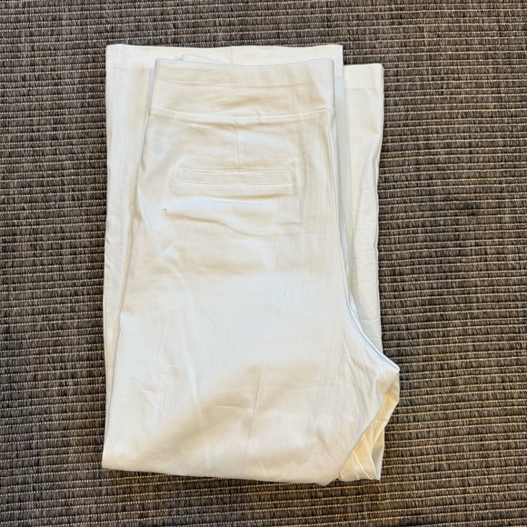 New York & Company White Wide-Leg Trousers with Textured Fabric - Picture 2 of 3